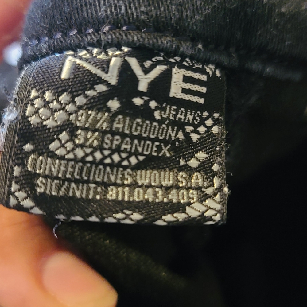 Jeans - Picture 3 of 7